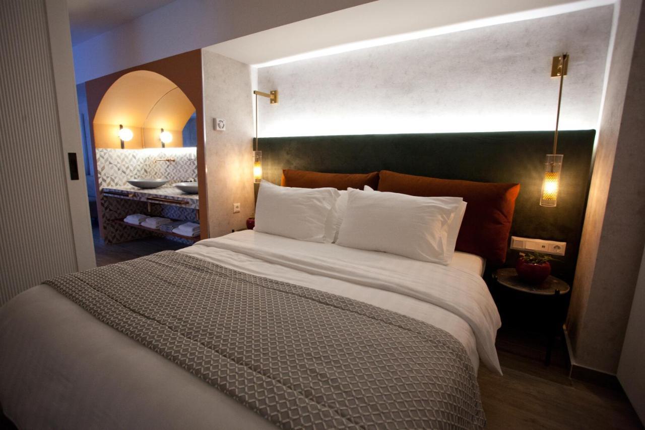 Noufara Hotel Piraeus Exterior photo